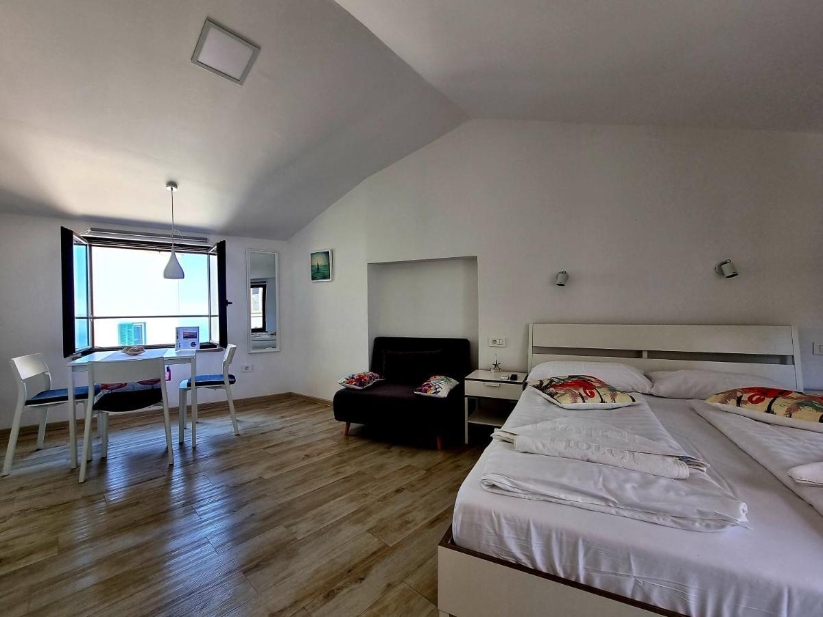 Old Bora Apartment Piran