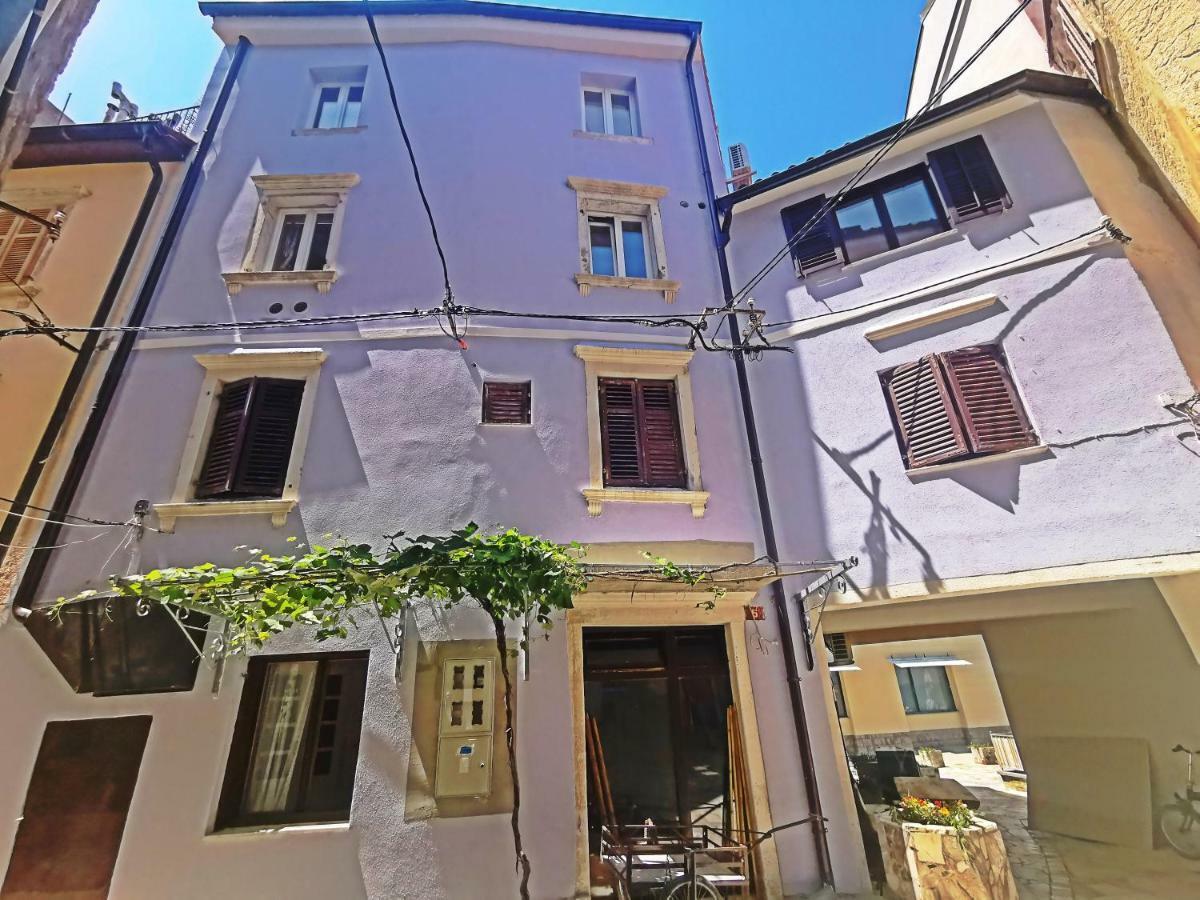Apartment Old Bora Piran